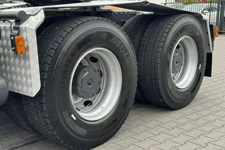 Iveco Trakerr 26.410 6x4 Manual Mały Przebieg tylko-46000km zdjęcie 11