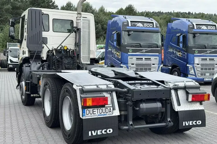 Iveco Trakerr 26.410 6x4 Manual Mały Przebieg tylko-46000km zdjęcie 20