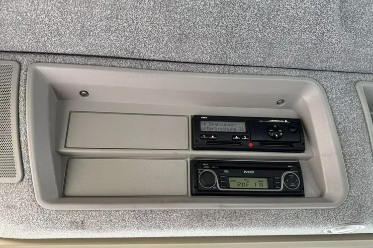 Iveco Trakerr 26.410 6x4 Manual Mały Przebieg tylko-46000km zdjęcie 29