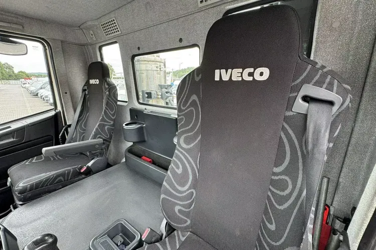 Iveco Trakerr 26.410 6x4 Manual Mały Przebieg tylko-46000km zdjęcie 30