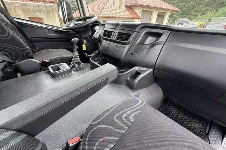 Iveco Trakerr 26.410 6x4 Manual Mały Przebieg tylko-46000km zdjęcie 32