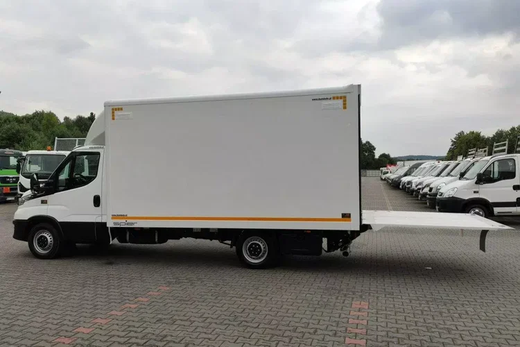 Iveco Daily 35S16S V zdjęcie 3