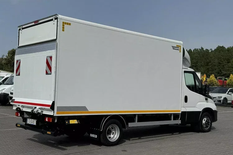 Iveco Daily 35C16 V zdjęcie 12