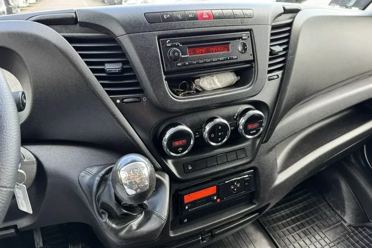 Iveco Daily 50C15 V zdjęcie 28