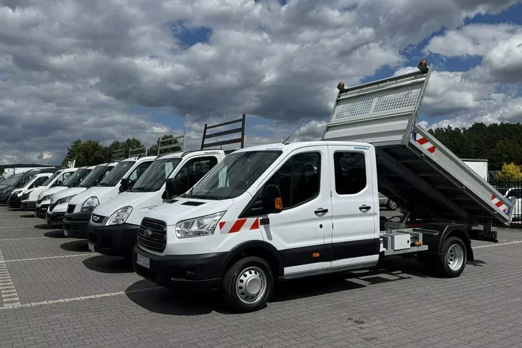 Ford Transit zdjęcie 1