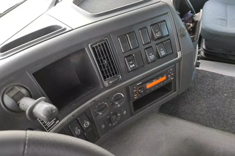 Volvo FM 410Bramowiec Hakowiec 6x2 Oś Skrętna / Podnoszona Automat zdjęcie 27