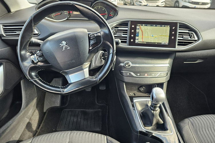 Peugeot 308 SW Grzane fotele, nawigacja, alufelgi, czujniki cofania zdjęcie 31