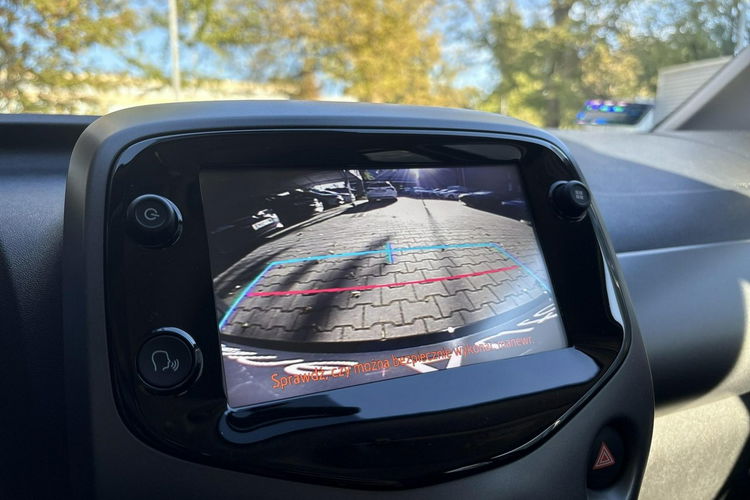 Toyota Aygo 1.0 VVTi 72KM X-PLAY TECH, salon Polska, gwarancja, FV23% zdjęcie 24