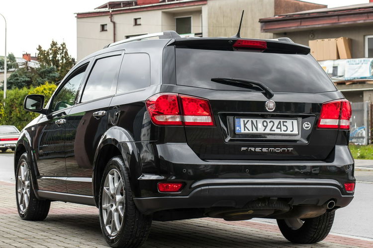Fiat Freemont 2.0_Diesel_170KM_170 tyś km zdjęcie 9