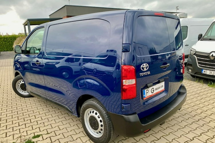 Toyota ProAce SALON PL / 1.6 - 95KM / 59 tys.km / tempomat / SERVIS / GWARANCJA zdjęcie 5
