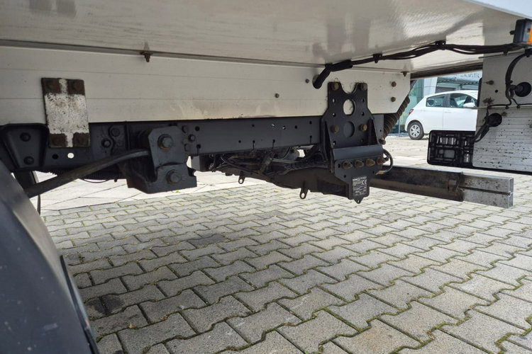 Daily 35C16 V Iveco Daily 35S16 Hi-Matic / AUTOMAT / CHŁODNIA / MITSUBISHI / 1WŁ zdjęcie 14