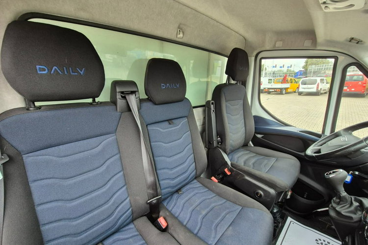 Daily 35C16 V Iveco Daily 35S16 Hi-Matic / AUTOMAT / CHŁODNIA / MITSUBISHI / 1WŁ zdjęcie 19