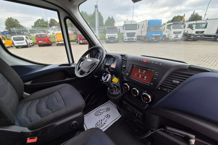 Daily 35C16 V Iveco Daily 35S16 Hi-Matic / AUTOMAT / CHŁODNIA / MITSUBISHI / 1WŁ zdjęcie 20