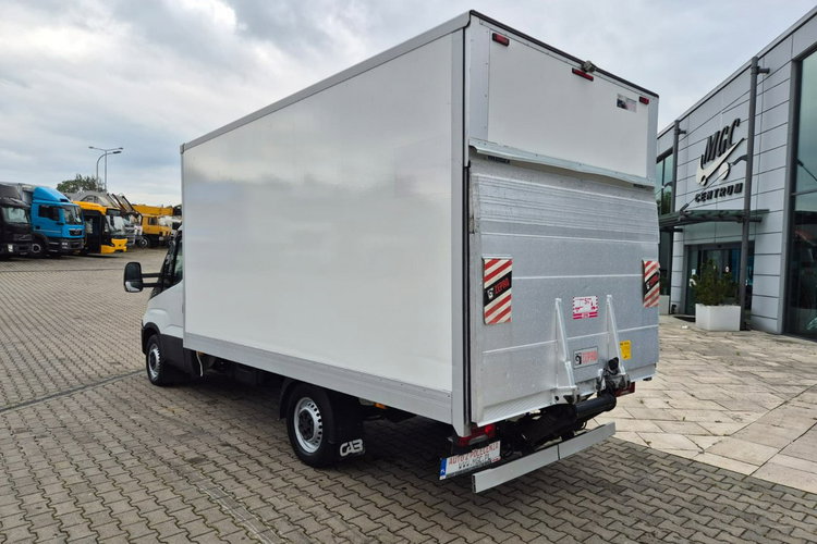 Daily 35C16 V Iveco Daily 35S16 Hi-Matic / AUTOMAT / CHŁODNIA / MITSUBISHI / 1WŁ zdjęcie 9