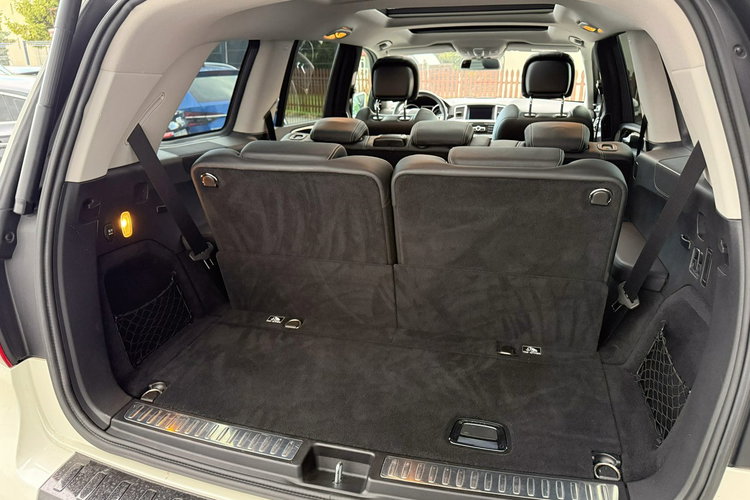 Mercedes GL 63 AMG 5.5 V8 557KM / 4-Matic / Bogate wyposażenie / Japonia / Bezwypadkowy zdjęcie 17