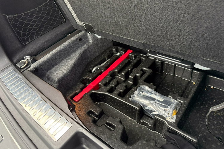 Mercedes GL 63 AMG 5.5 V8 557KM / 4-Matic / Bogate wyposażenie / Japonia / Bezwypadkowy zdjęcie 18