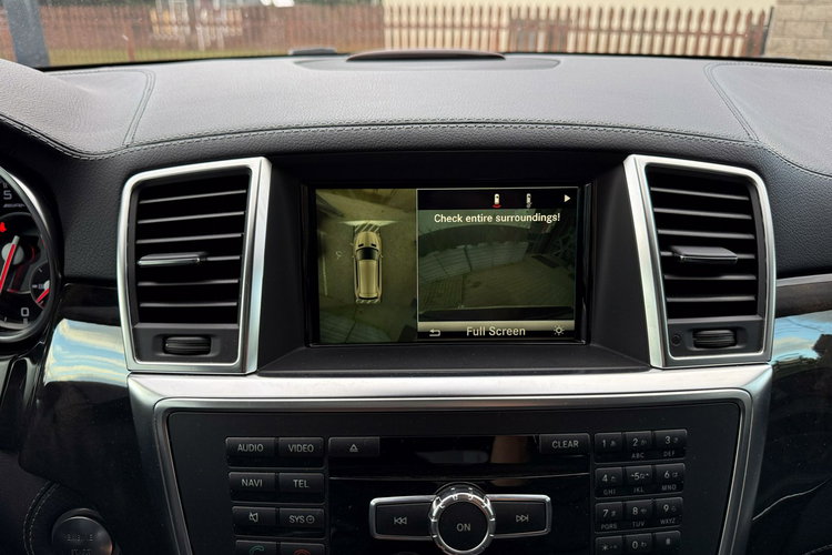 Mercedes GL 63 AMG 5.5 V8 557KM / 4-Matic / Bogate wyposażenie / Japonia / Bezwypadkowy zdjęcie 39