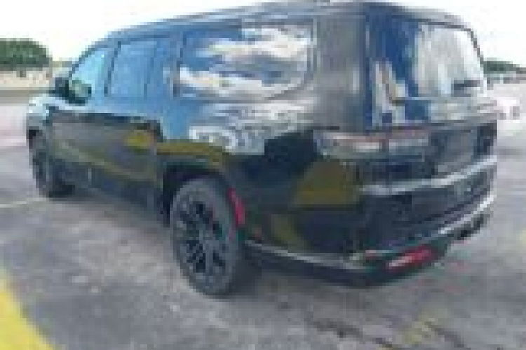 Jeep Grand Wagoneer Wagoner Long 3.0Turbo 2024 Wentyle Radar FulLed zdjęcie 3