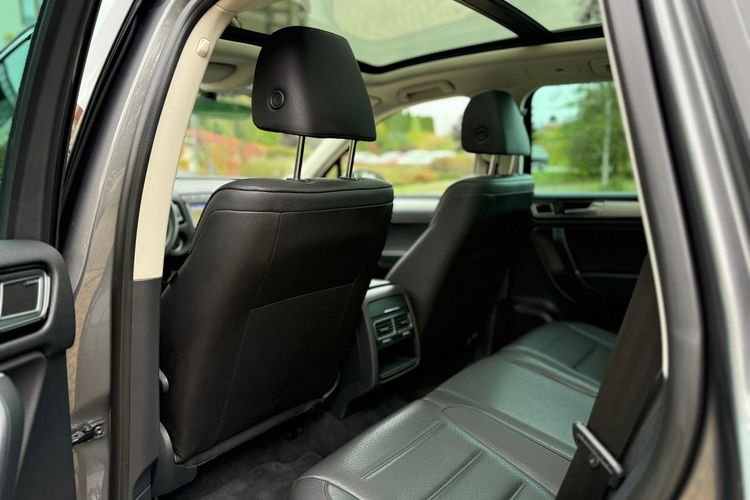 Volkswagen Touareg 3.6 FSI 4-Motion HAK 3.5T zdjęcie 21