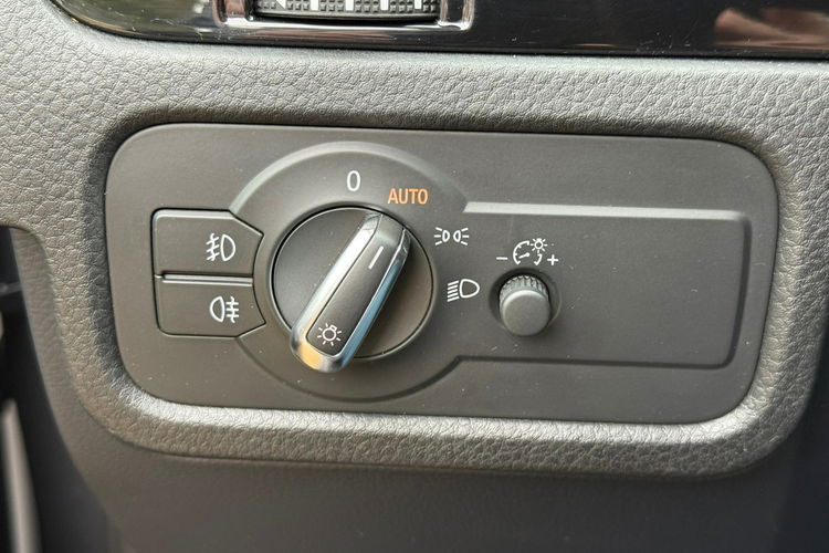 Volkswagen Touareg 3.6 FSI 4-Motion HAK 3.5T zdjęcie 24