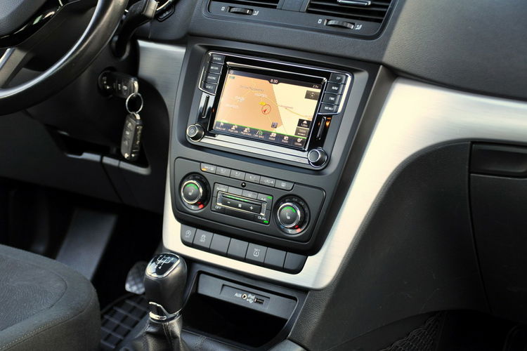 Skoda Yeti 2.0TDI(110KM) Duża Navi Klimatronik Reling Welur Parktronik Alu17"ASO zdjęcie 26