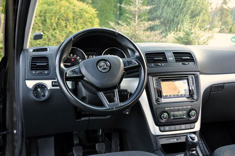 Skoda Yeti 2.0TDI(110KM) Duża Navi Klimatronik Reling Welur Parktronik Alu17"ASO zdjęcie 29