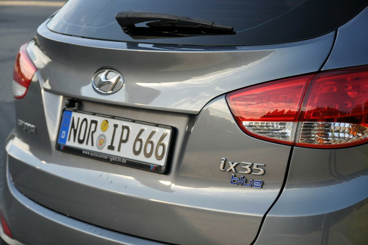 Hyundai ix35 1.6i(135KM) Lift Led Duża Navi Kamera Welur Klimatronik Alu16"ASO zdjęcie 16