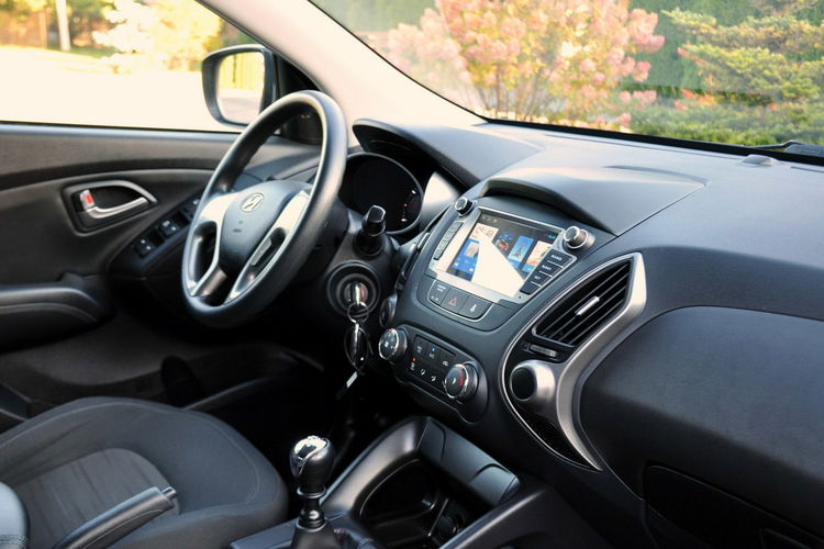Hyundai ix35 1.6i(135KM) Lift Led Duża Navi Kamera Welur Klimatronik Alu16"ASO zdjęcie 18