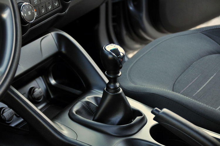 Hyundai ix35 1.6i(135KM) Lift Led Duża Navi Kamera Welur Klimatronik Alu16"ASO zdjęcie 34