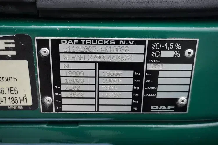 DAF LF / 250 / EURO 6 / CHŁODNIA + WINDA / MULTITEMPERATURA zdjęcie 11