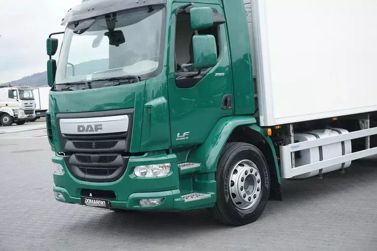 DAF LF / 250 / EURO 6 / CHŁODNIA + WINDA / MULTITEMPERATURA zdjęcie 23