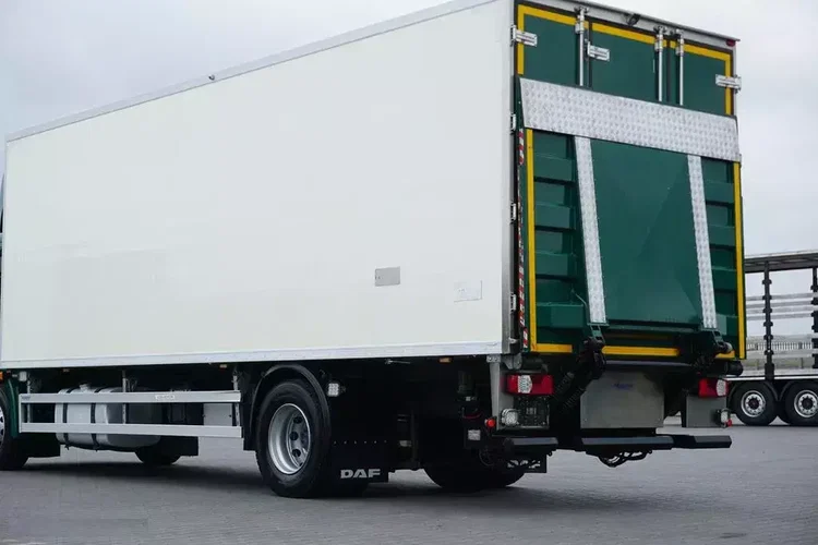 DAF LF / 250 / EURO 6 / CHŁODNIA + WINDA / MULTITEMPERATURA zdjęcie 28