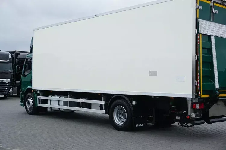 DAF LF / 250 / EURO 6 / CHŁODNIA + WINDA / MULTITEMPERATURA zdjęcie 29
