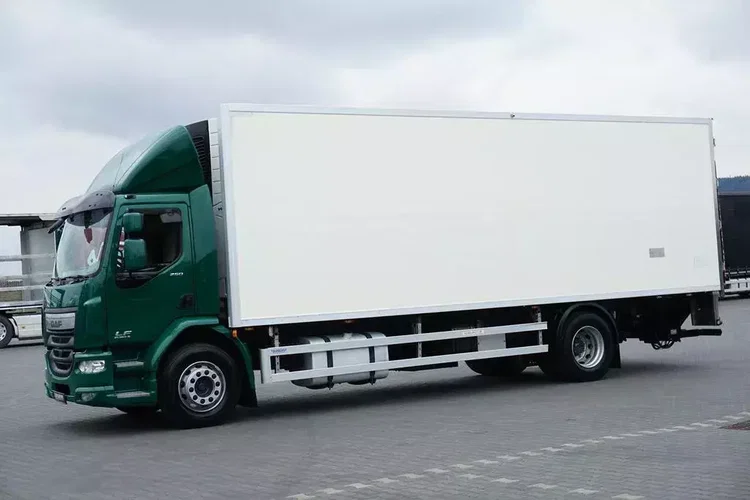 DAF LF / 250 / EURO 6 / CHŁODNIA + WINDA / MULTITEMPERATURA zdjęcie 3