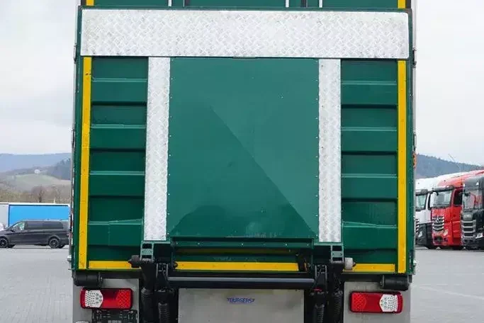 DAF LF / 250 / EURO 6 / CHŁODNIA + WINDA / MULTITEMPERATURA zdjęcie 38