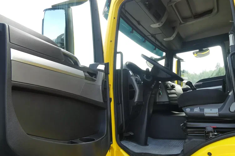 TGS 26.360 / 6x4 / / MANUAL / PALFINGER PK 16001 / zdjęcie 20