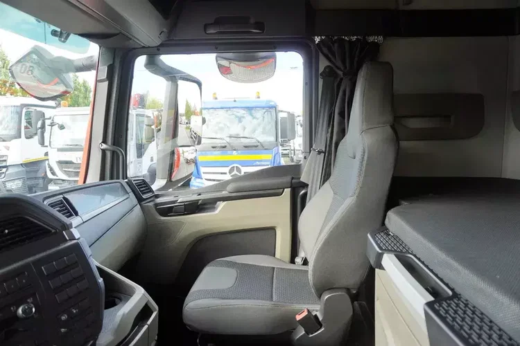 MAN TGM 15.290 / Firanka 17 EPAL / 2022 / kab. sypialna zdjęcie 18