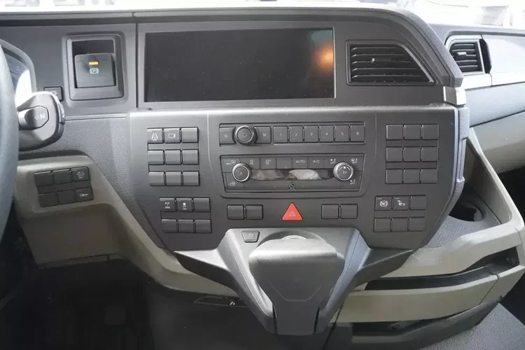 MAN TGM 15.290 / Firanka 17 EPAL / 2022 / kab. sypialna zdjęcie 22