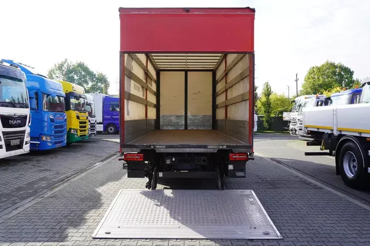 MAN TGM 15.290 / Firanka 17 EPAL / 2022 / kab. sypialna zdjęcie 3