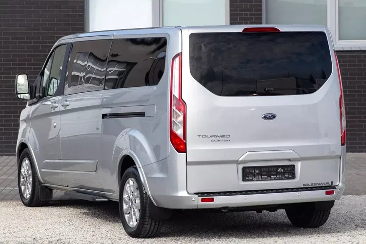 Ford tourneo-custom zdjęcie 3