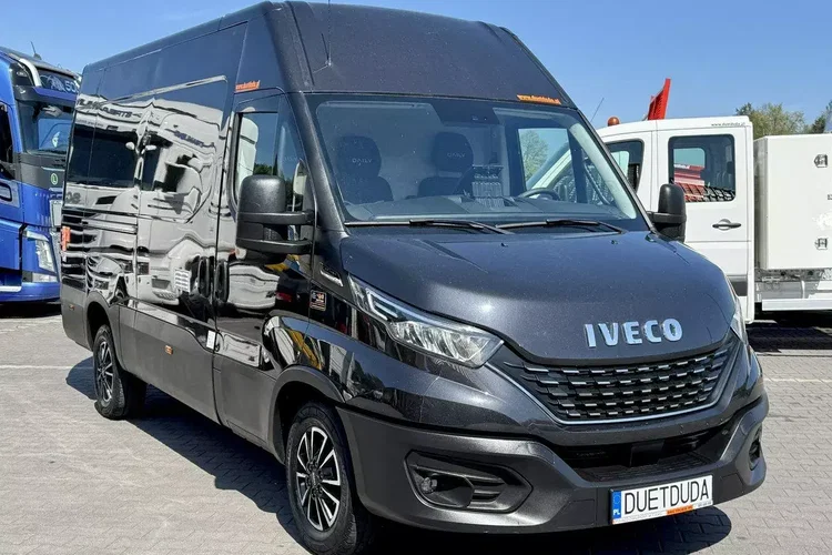 Iveco Daily 35S18 zdjęcie 3