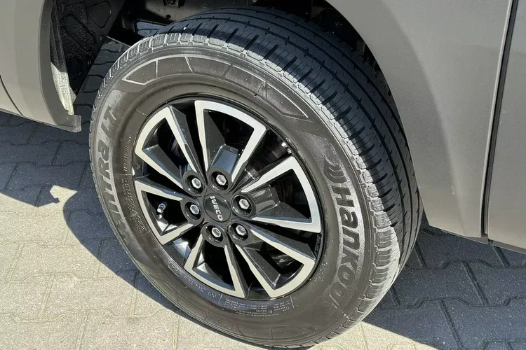 Iveco Daily 35S18 zdjęcie 7