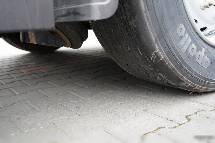 Schmitz FIRANKA VARIOS / PODNOSZONY DACH HYDRAULICZNIE / 2x oś PODNOSZONA zdjęcie 22