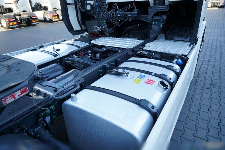 Scania S 500 / RETARDER / KLIMA POSTOJOWA / NAVI  zdjęcie 18