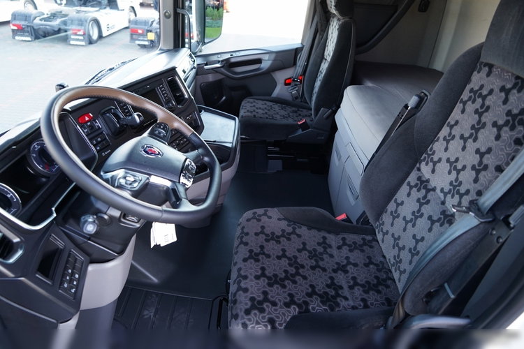 Scania S 500 / RETARDER / KLIMA POSTOJOWA / NAVI  zdjęcie 26