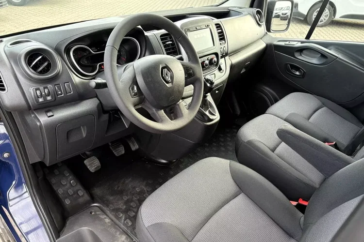 Renault Trafic L2H1 74900zł NETTO Brygadówka 6 osób 2.0dCi/120KM zdjęcie 18