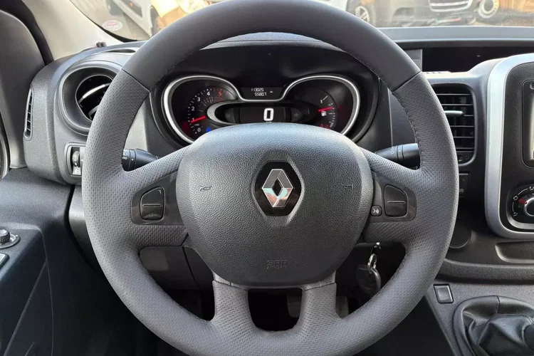 Renault Trafic L2H1 74900zł NETTO Brygadówka 6 osób 2.0dCi/120KM zdjęcie 19