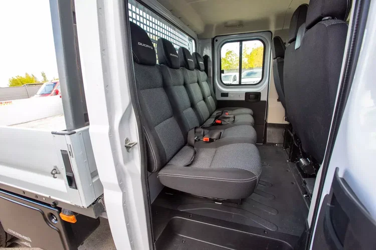 Fiat Ducato 2.3 DOKA 7-OSÓB SKRZYNIA 2.93m Maxi zdjęcie 6