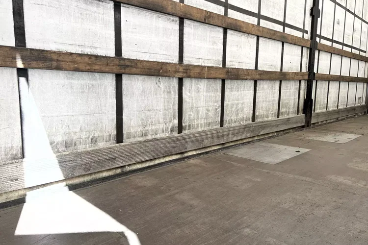 Mercedes 2548 GIGASPACE zdjęcie 23