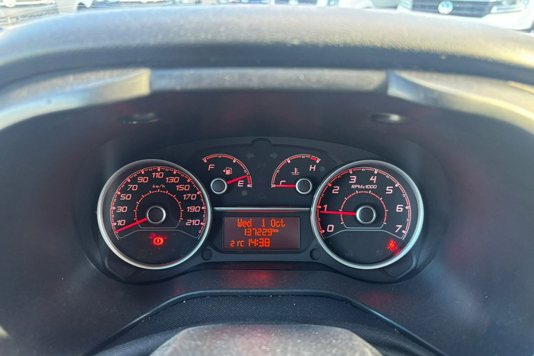 Fiat Doblo 3 osobowy Van Maxi 1.6 Multijet 105 KM kamera hak zdjęcie 13